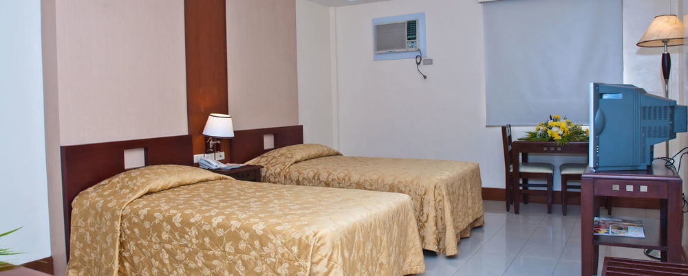 Cherry Blossoms Hotel