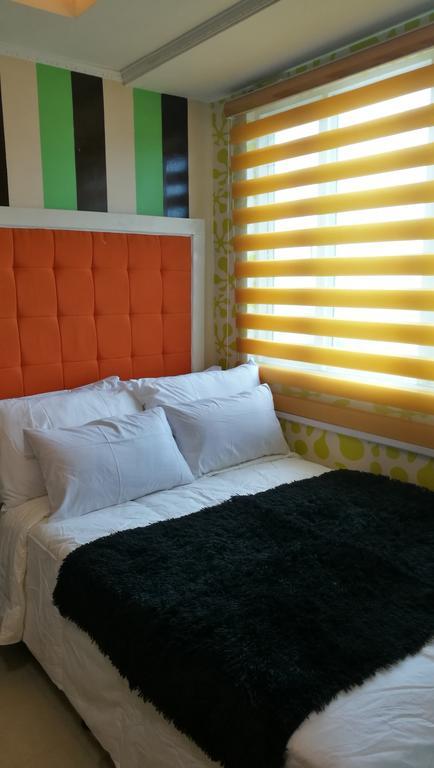 M-place South Triangle Apartment