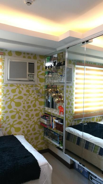Apartment M-place South Triangle Manila