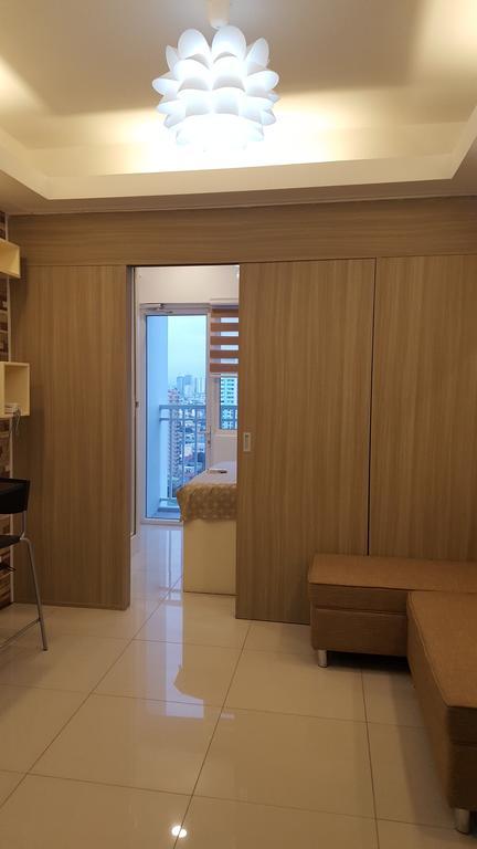 Breeze Residences By Cs Luxe Apartment Manila
