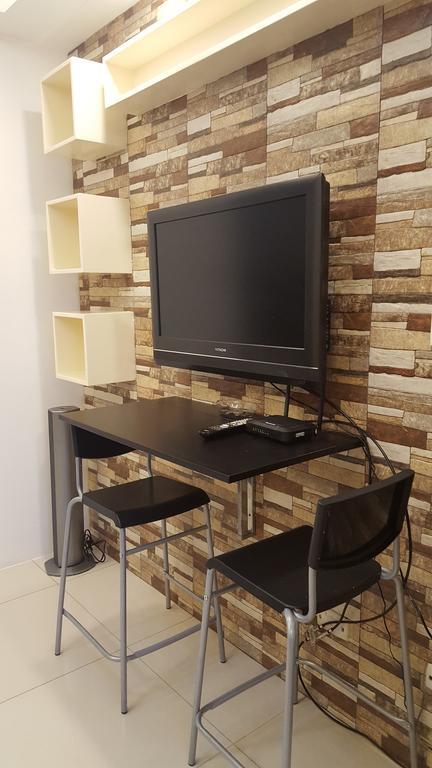 Breeze Residences By Cs Luxe Apartment Manila