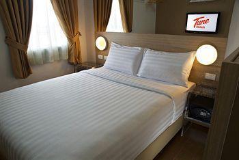 Red Planet Malate Mabini 3*