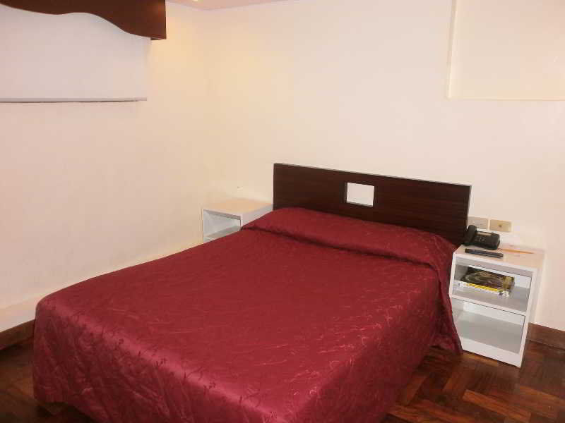 Cherry Blossoms Hotel 3*