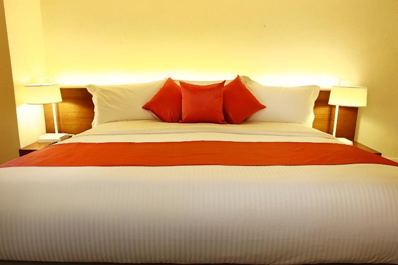 Manila Pavilion Hotel And Casino Manila
