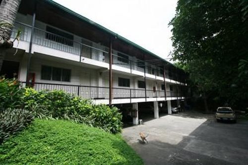 Broadway Court Apartelle 4th Street * Manila