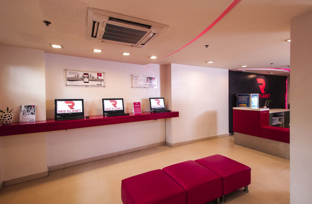 Hotel Red Planet Malate Mabini 3*