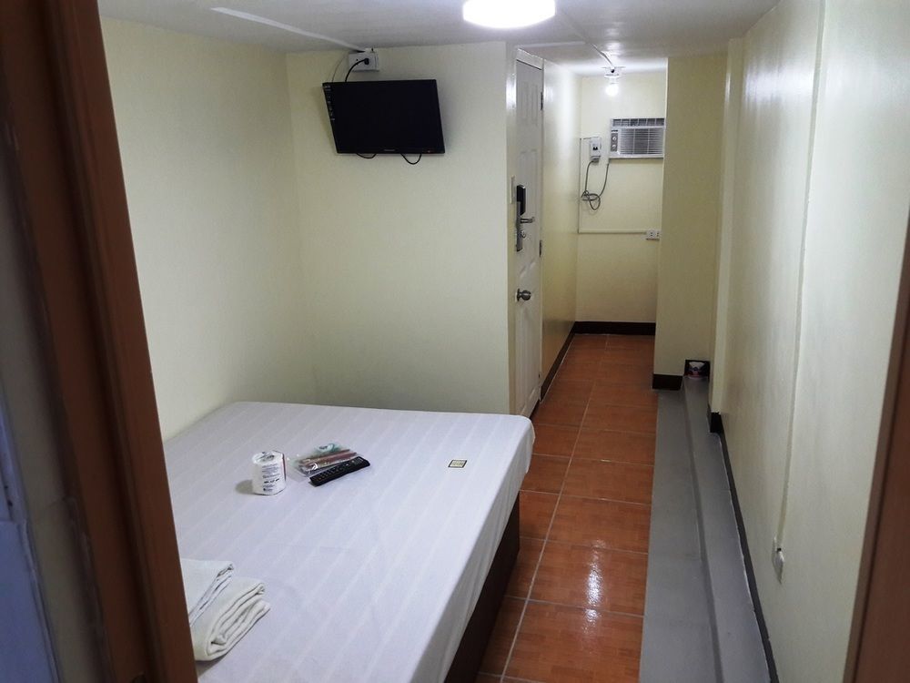 8hostel Hotel