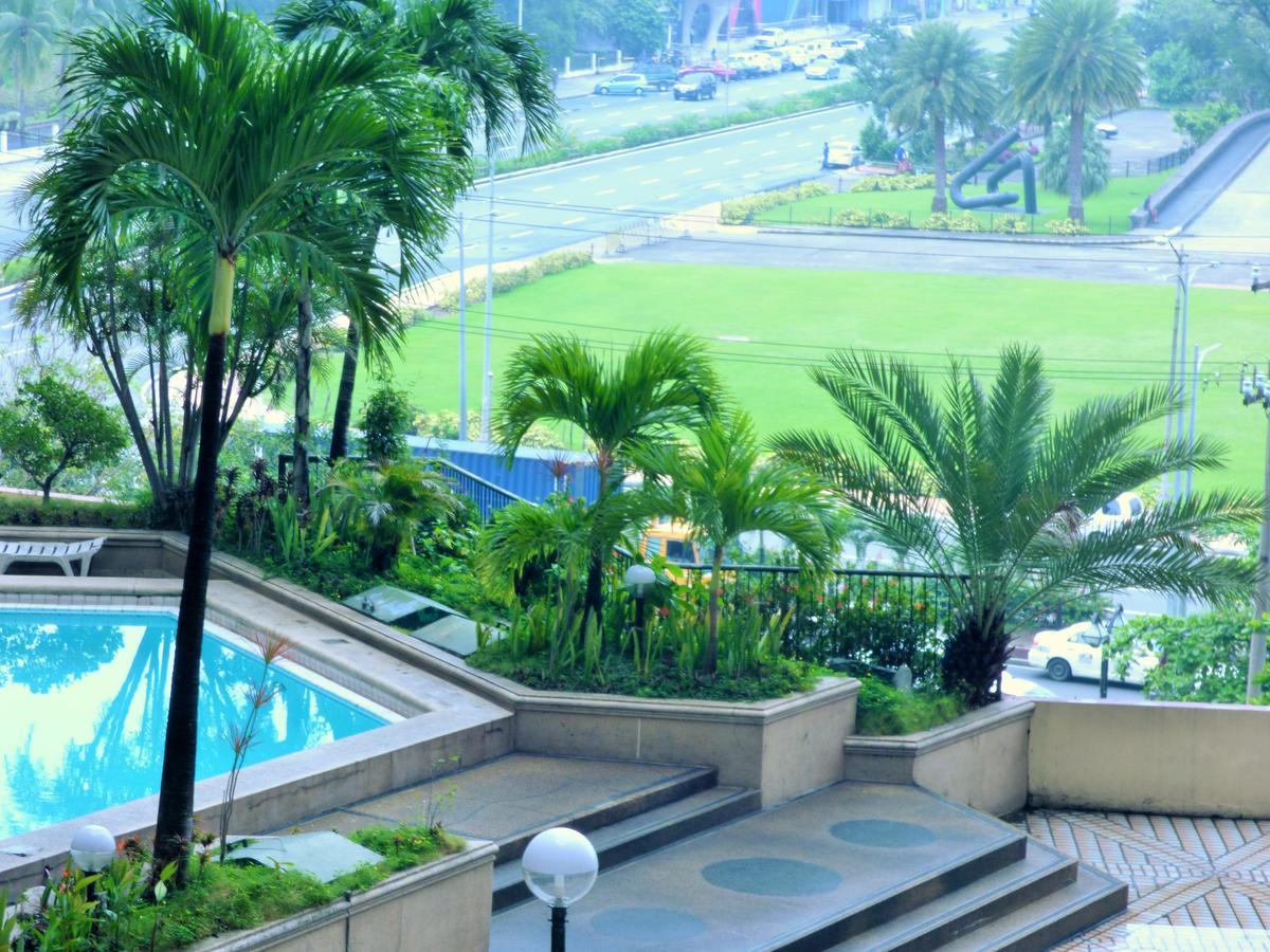 Bay Serviced Manila