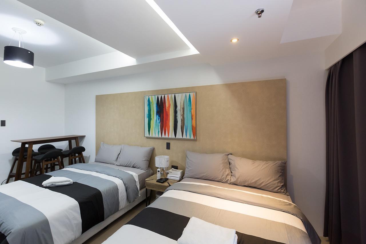Condotel At Shell Residences Apartment Manila