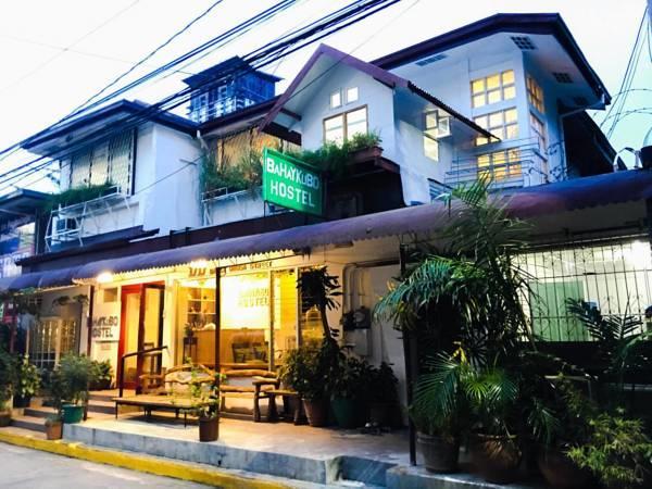 Humble Hut Hostel Manila