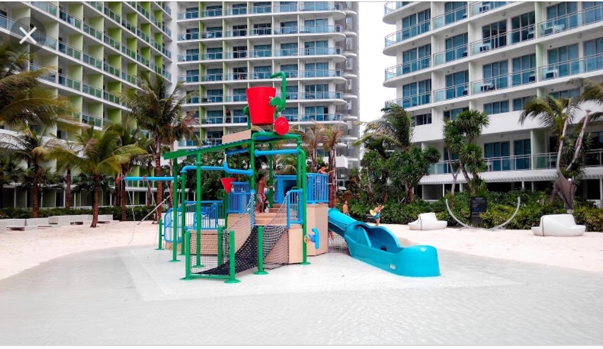 Azure Urban Residences Holiday home *