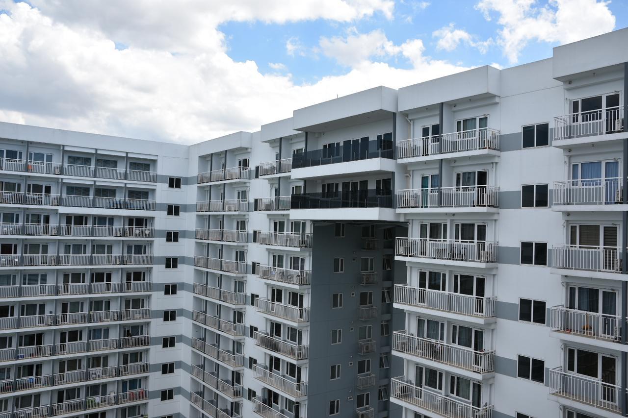 Shell Residences Manila