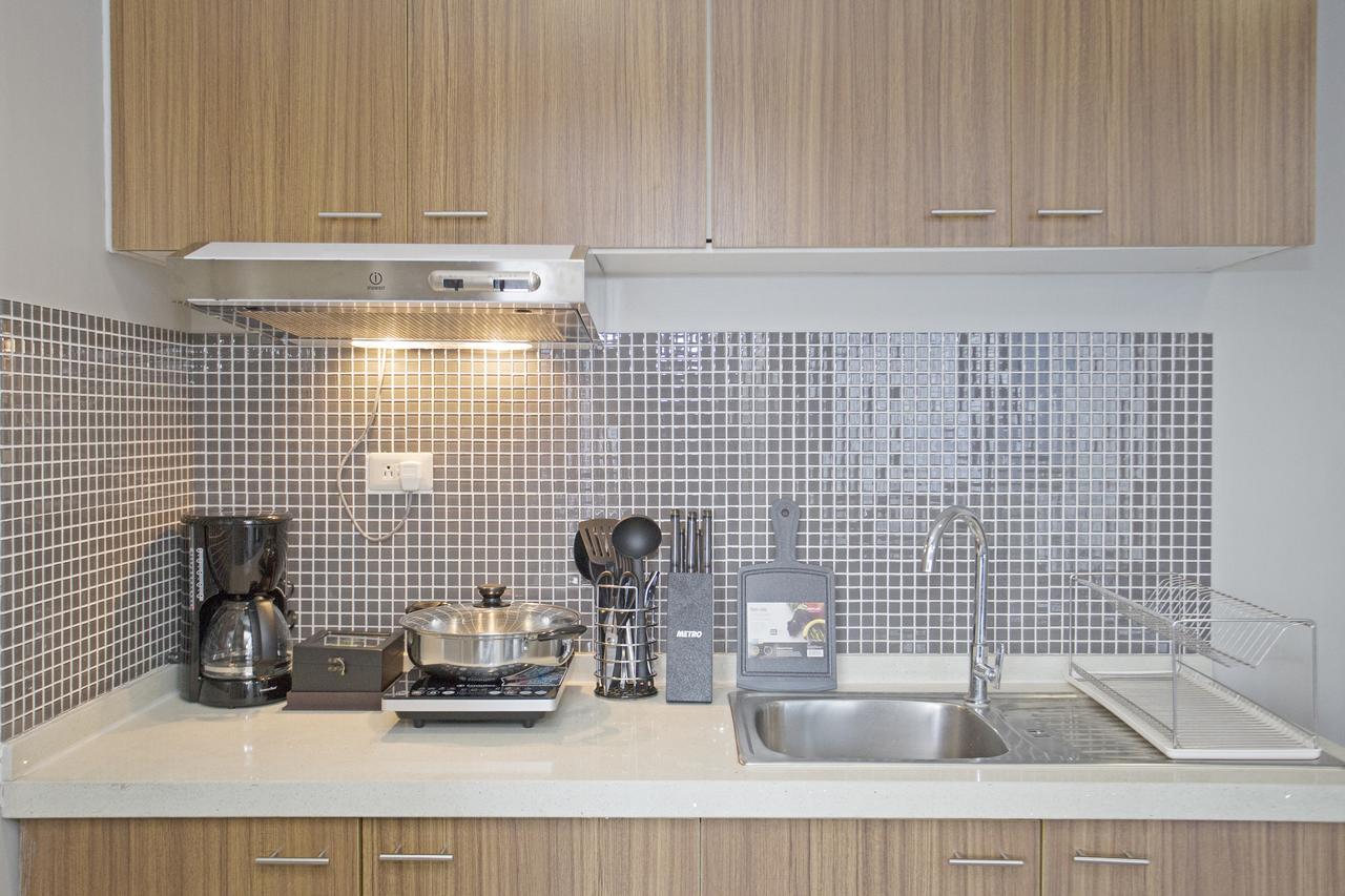 Indigo Ortigas @ Adb Avenue Tower Apartment