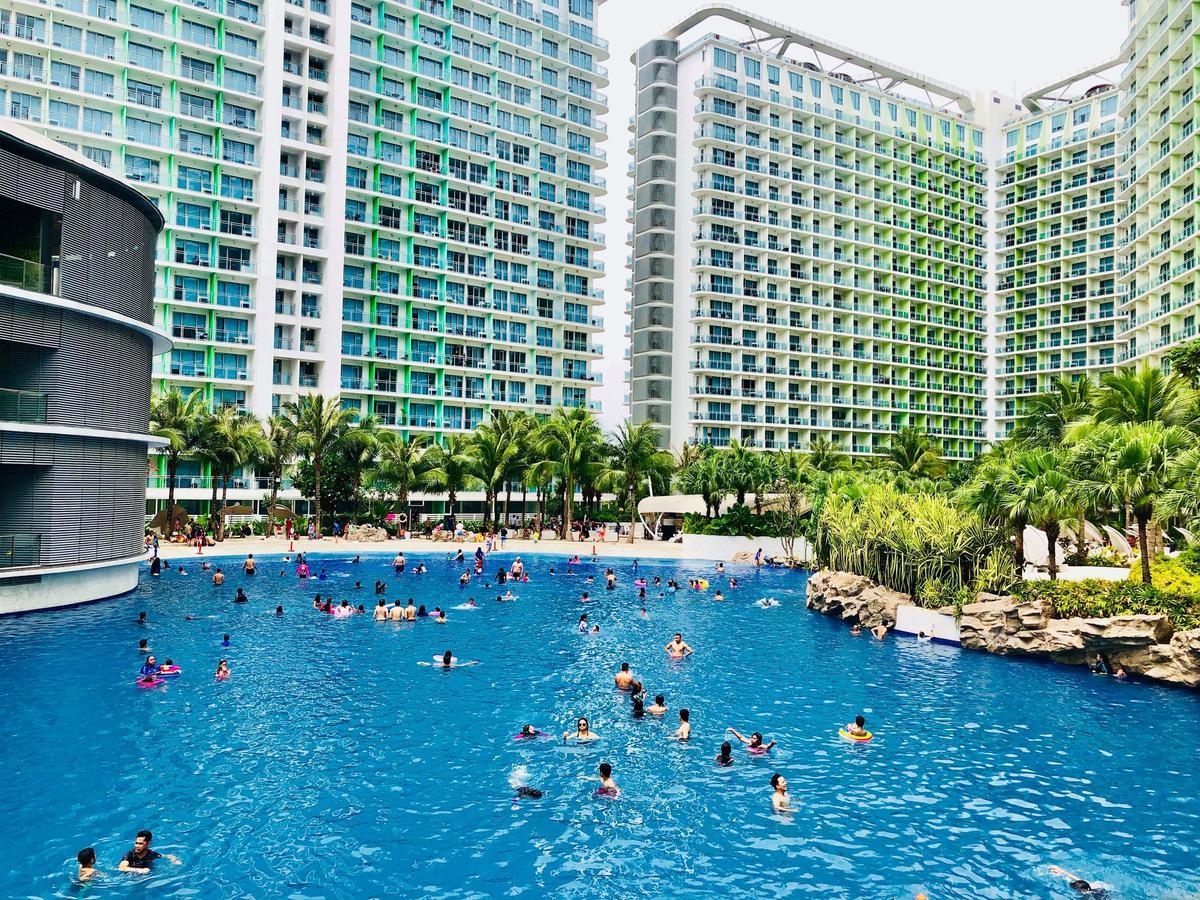Apartment Davis Place At Azure Manila