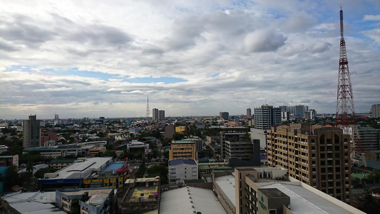 Torre Venezia Condotel @ Timog Ave Quezon Apartment
