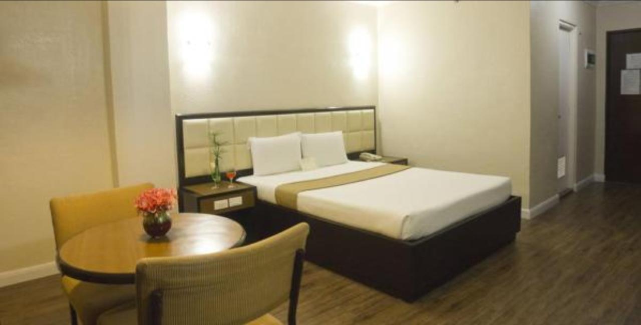 Rothman Hotel