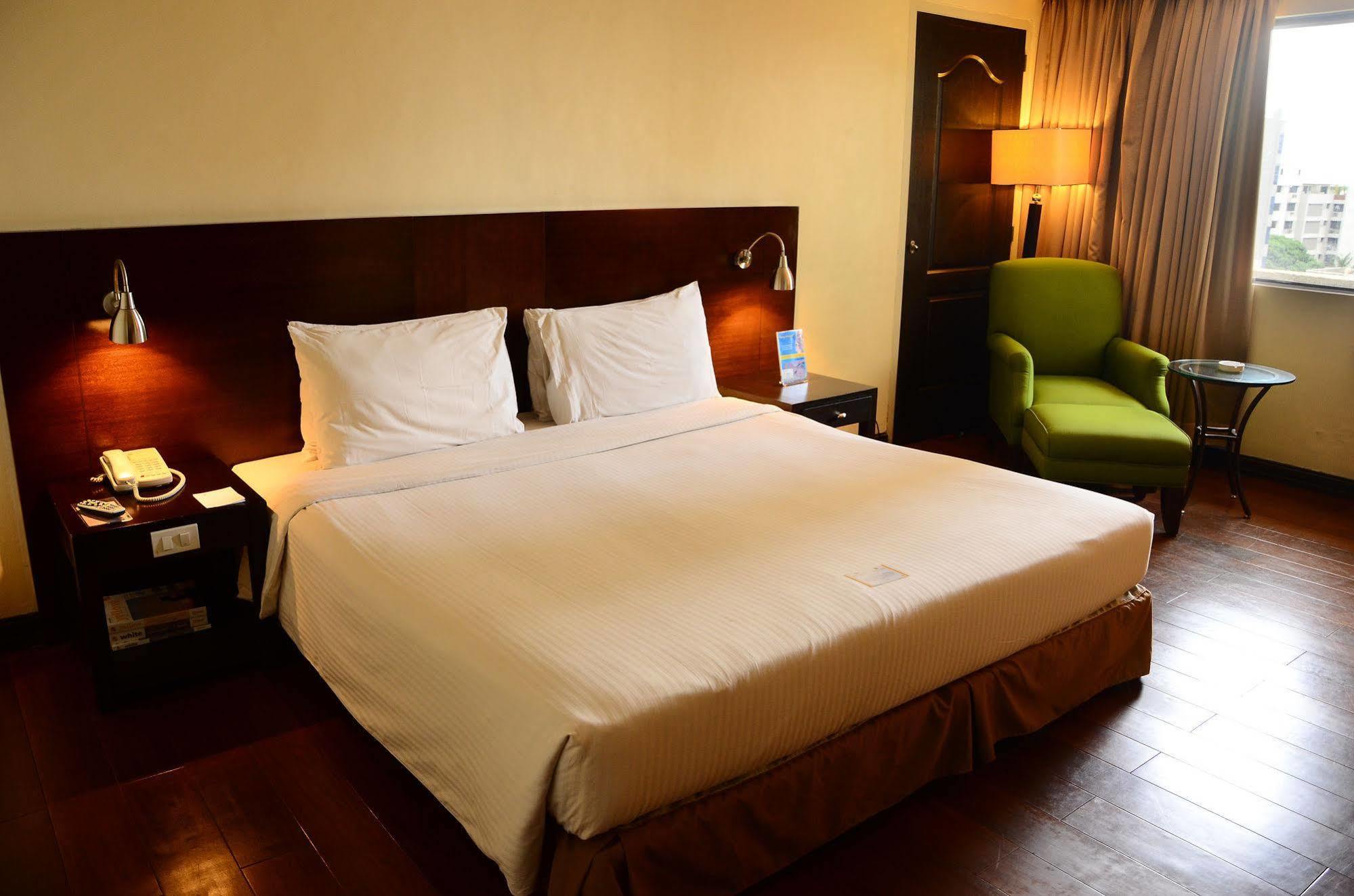 Pearl Garden Hotel Manila