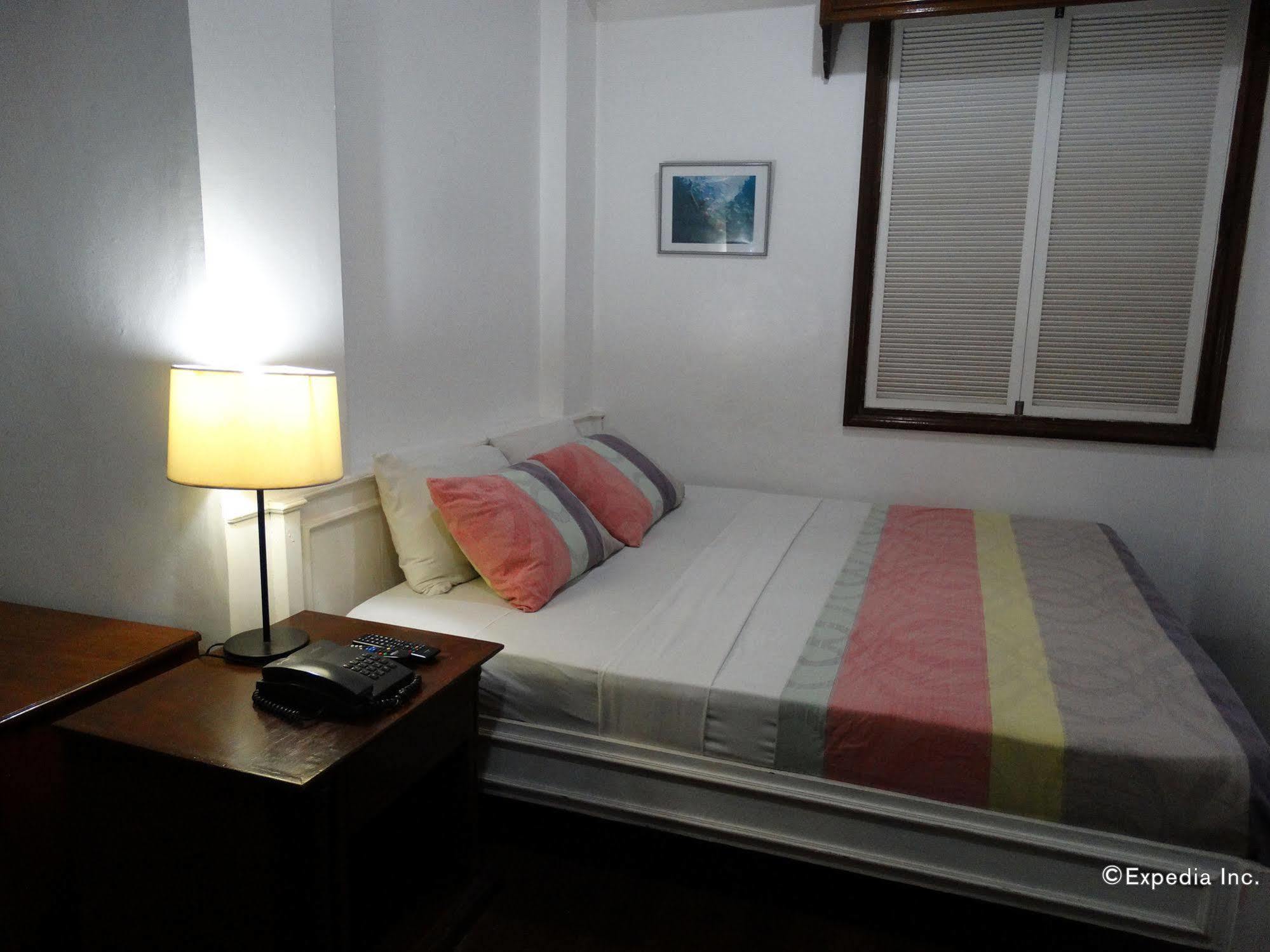 Hotel Malate Pensionne Manila