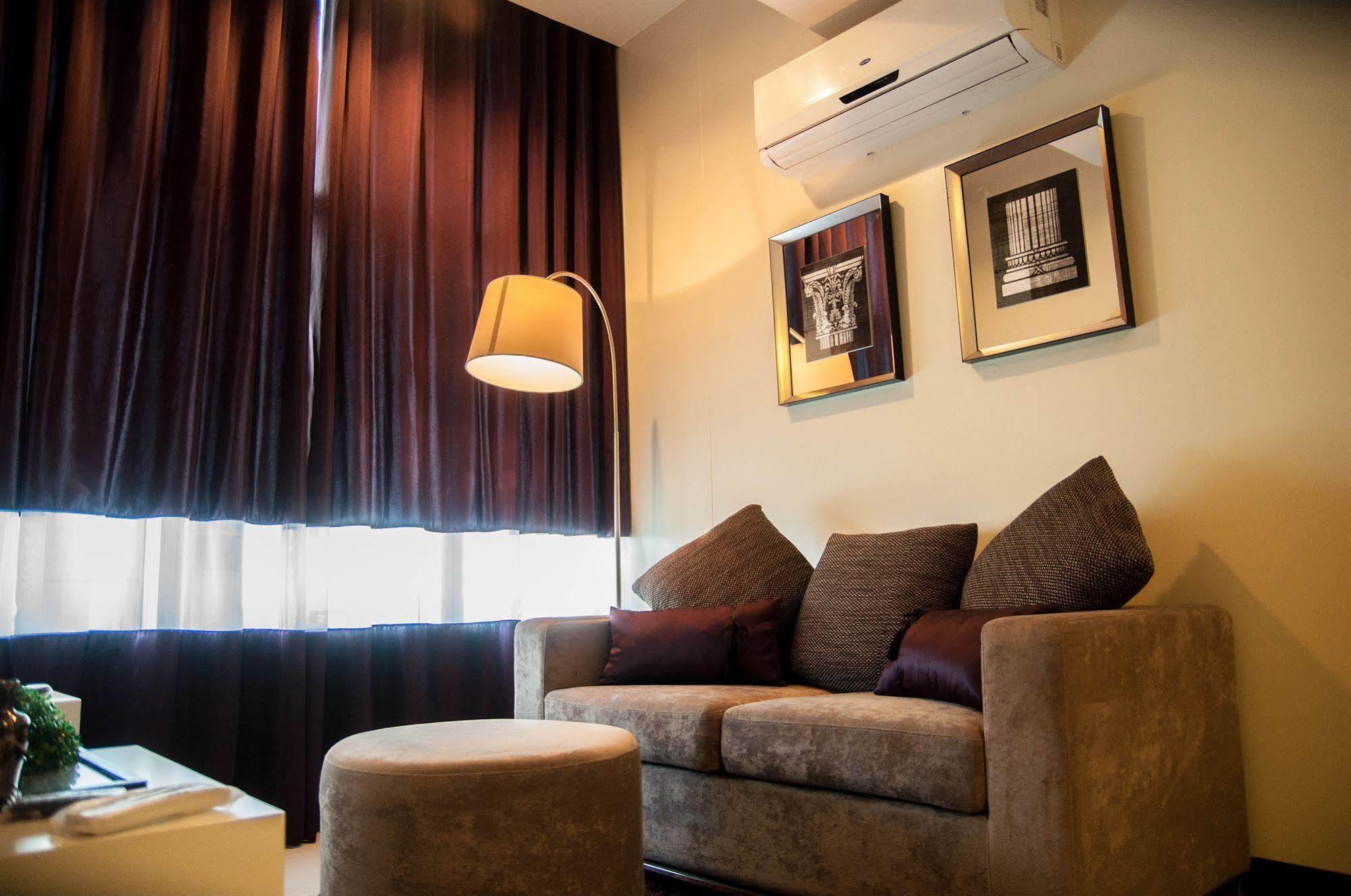 Apartment Versailles *