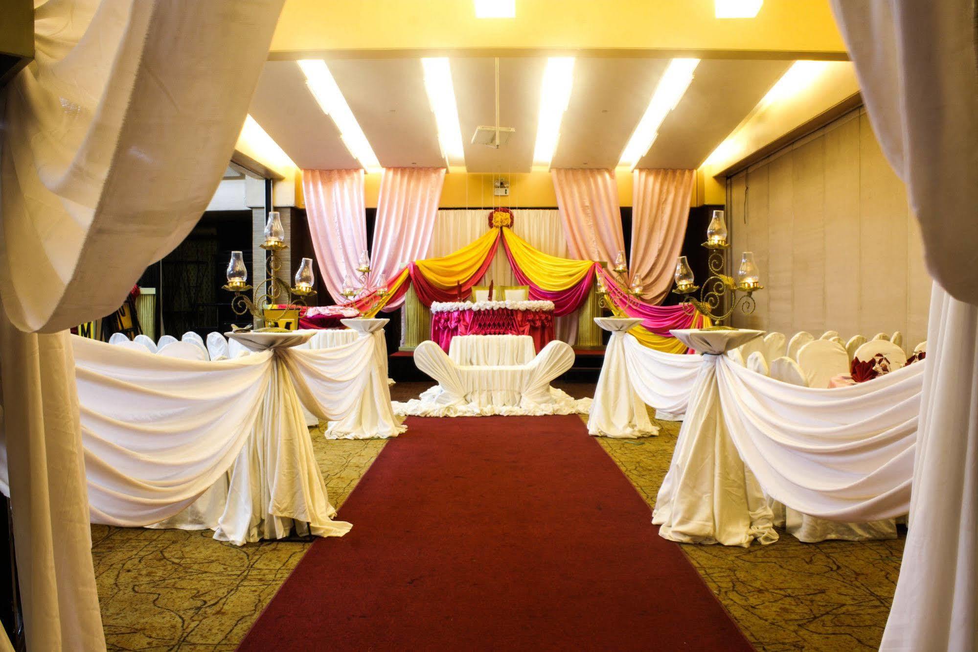 Grand Opera Hotel Manila
