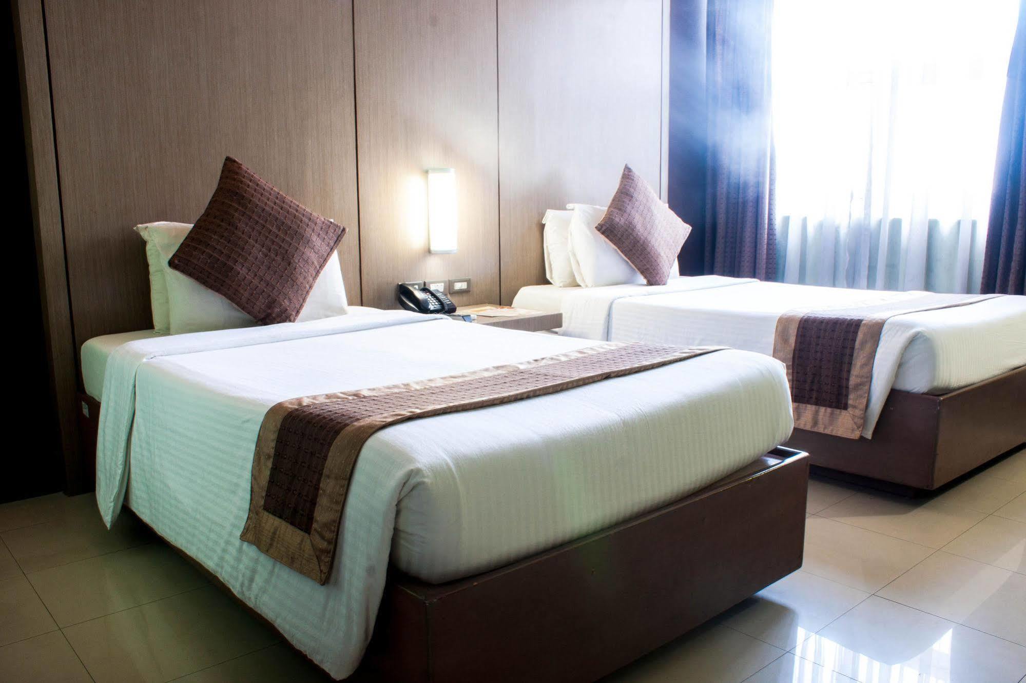 Grand Opera 4* Manila