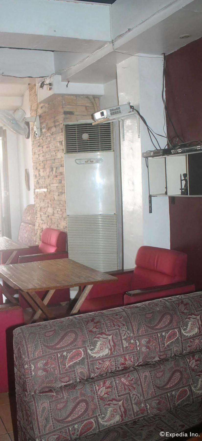 Chill-out Apartment Manila