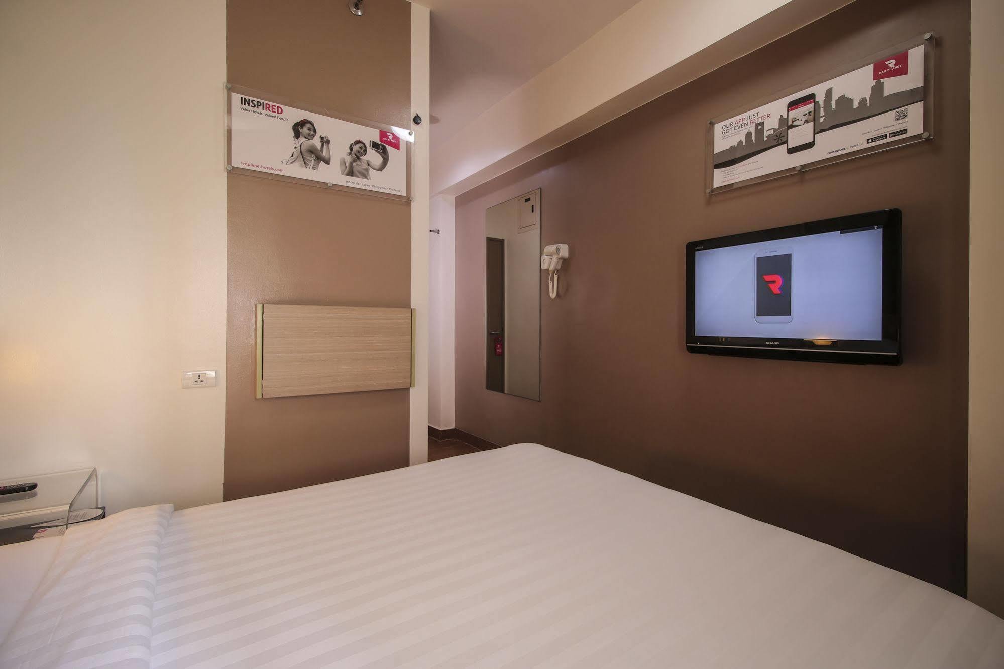 Hotel Red Planet Malate Mabini