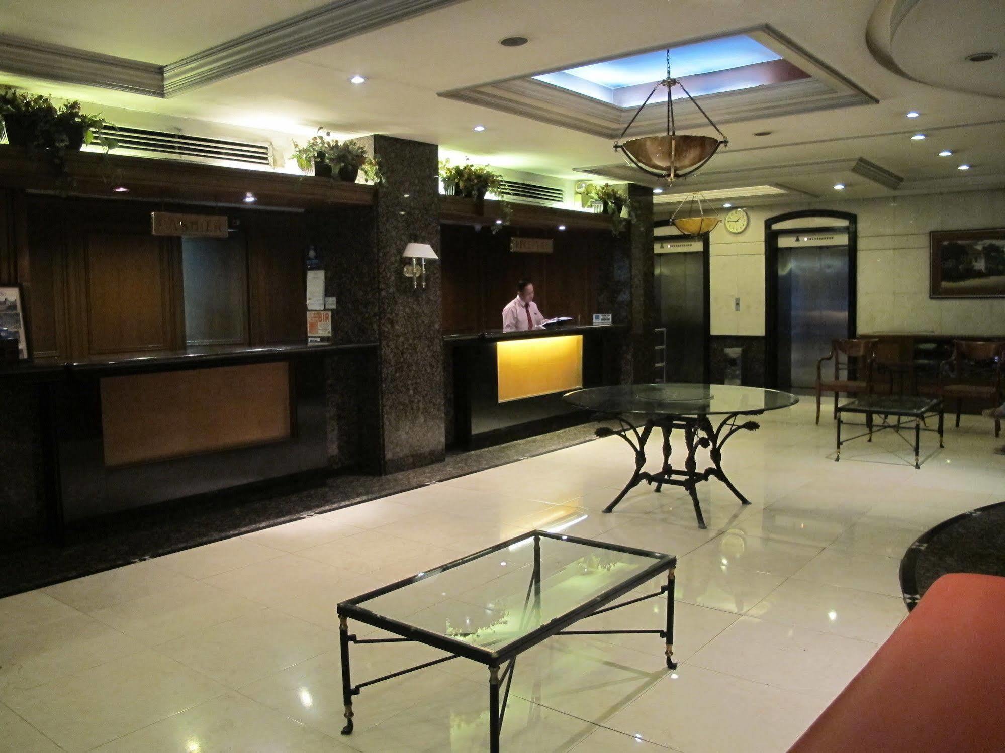 Hotel Mabini Mansion & Residential Manila