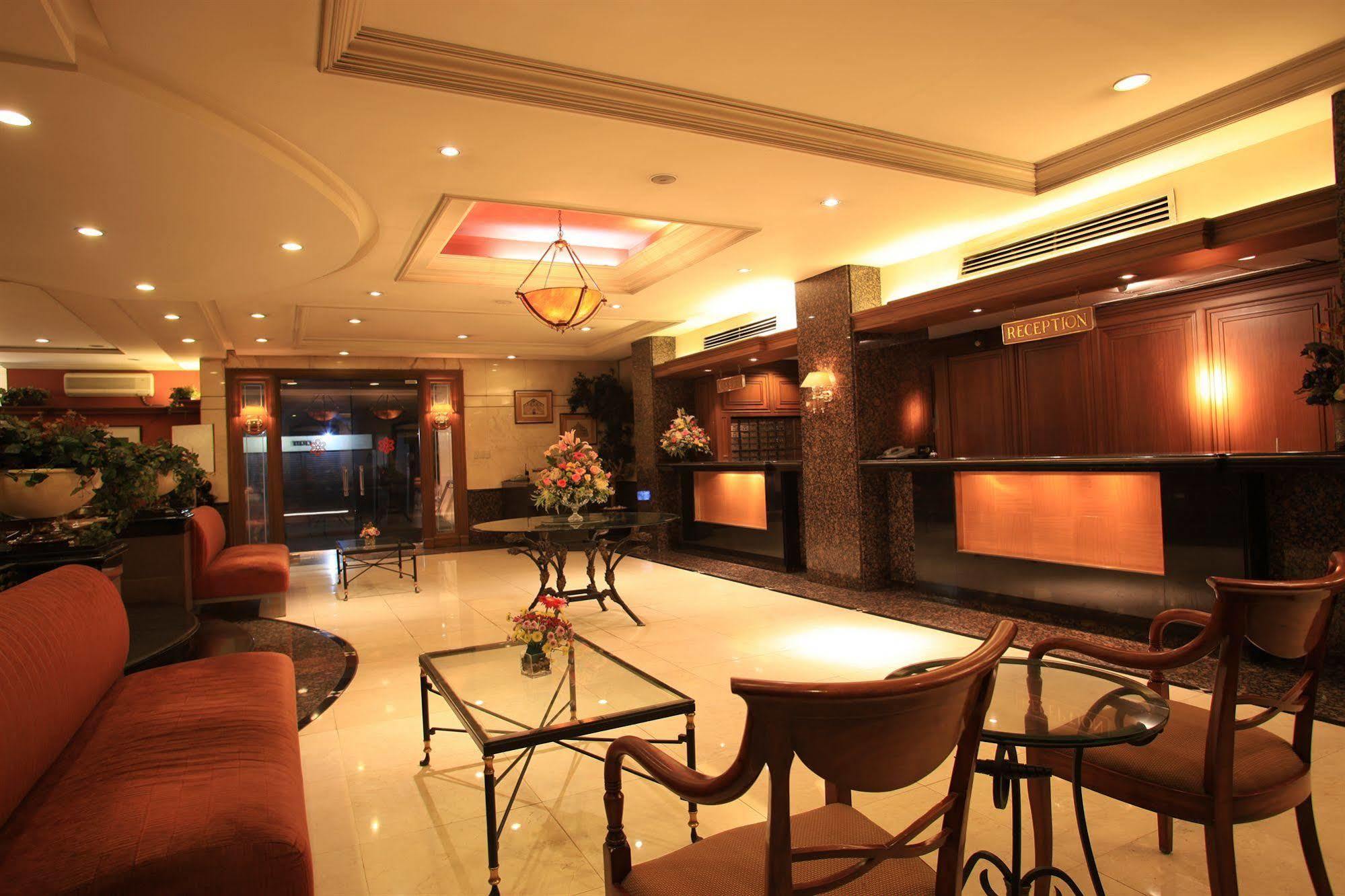Mabini Mansion & Residential Hotel