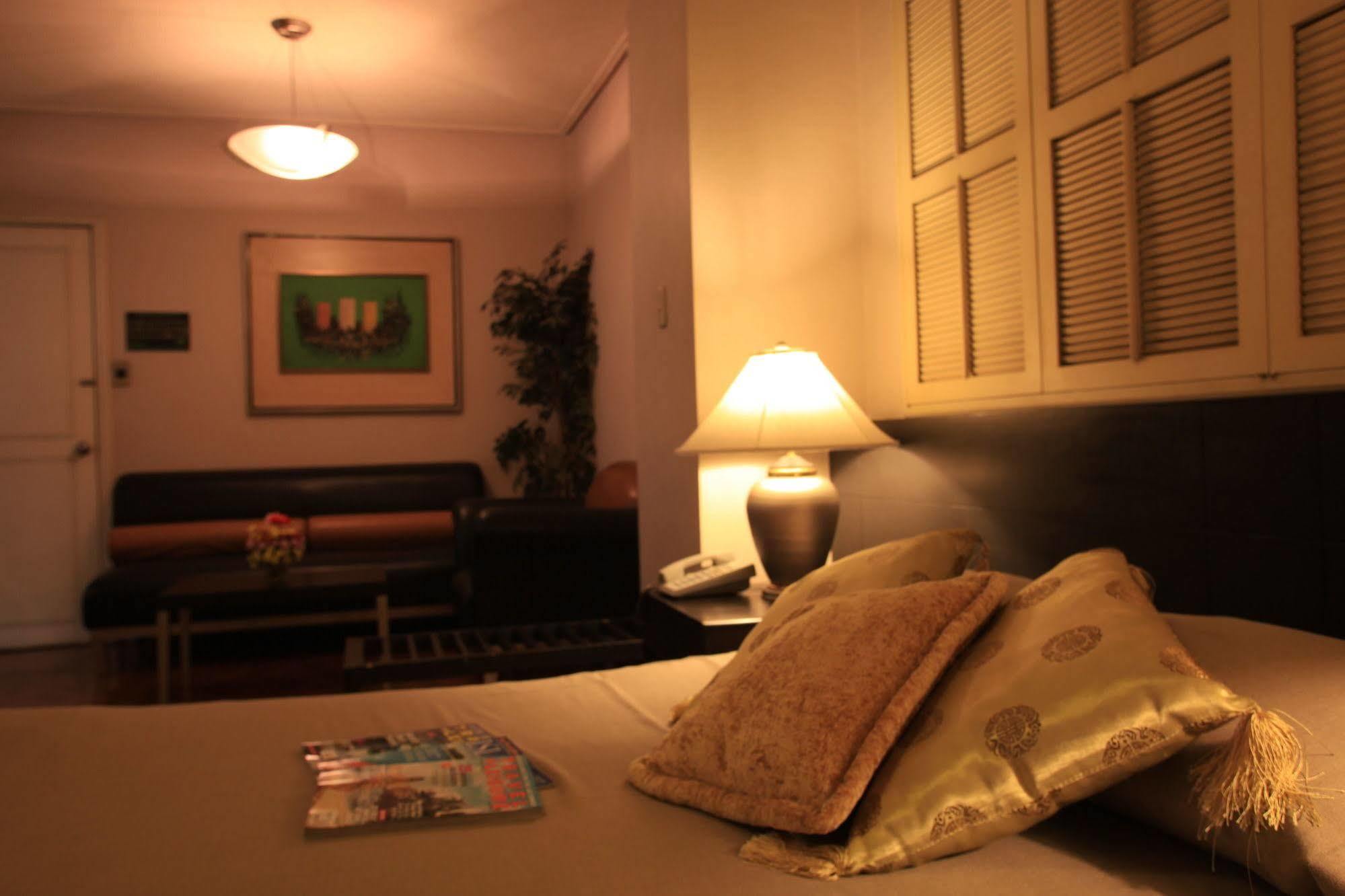 Mabini Mansion & Residential Hotel 3*