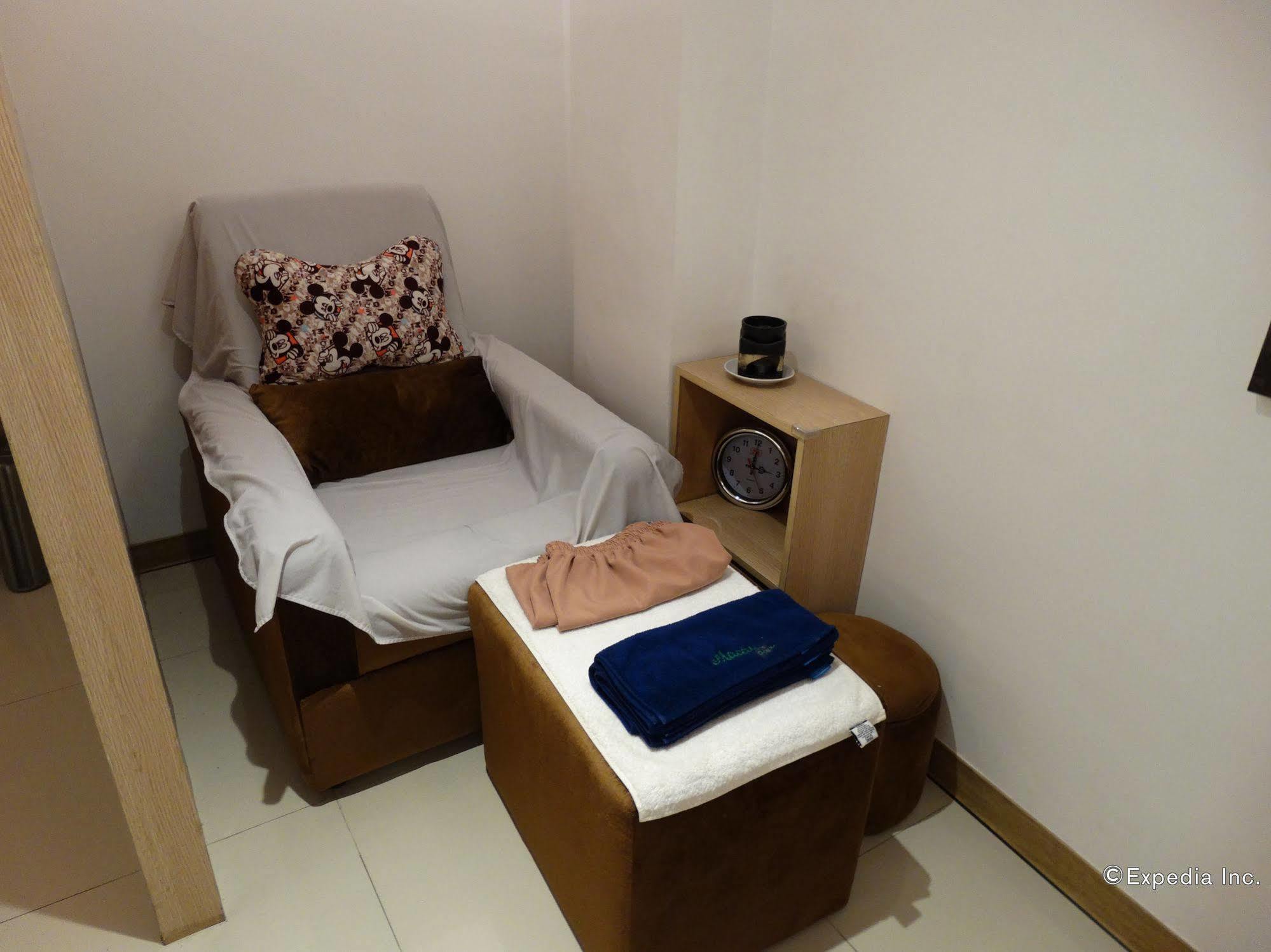 Time Travellers Hotel Manila
