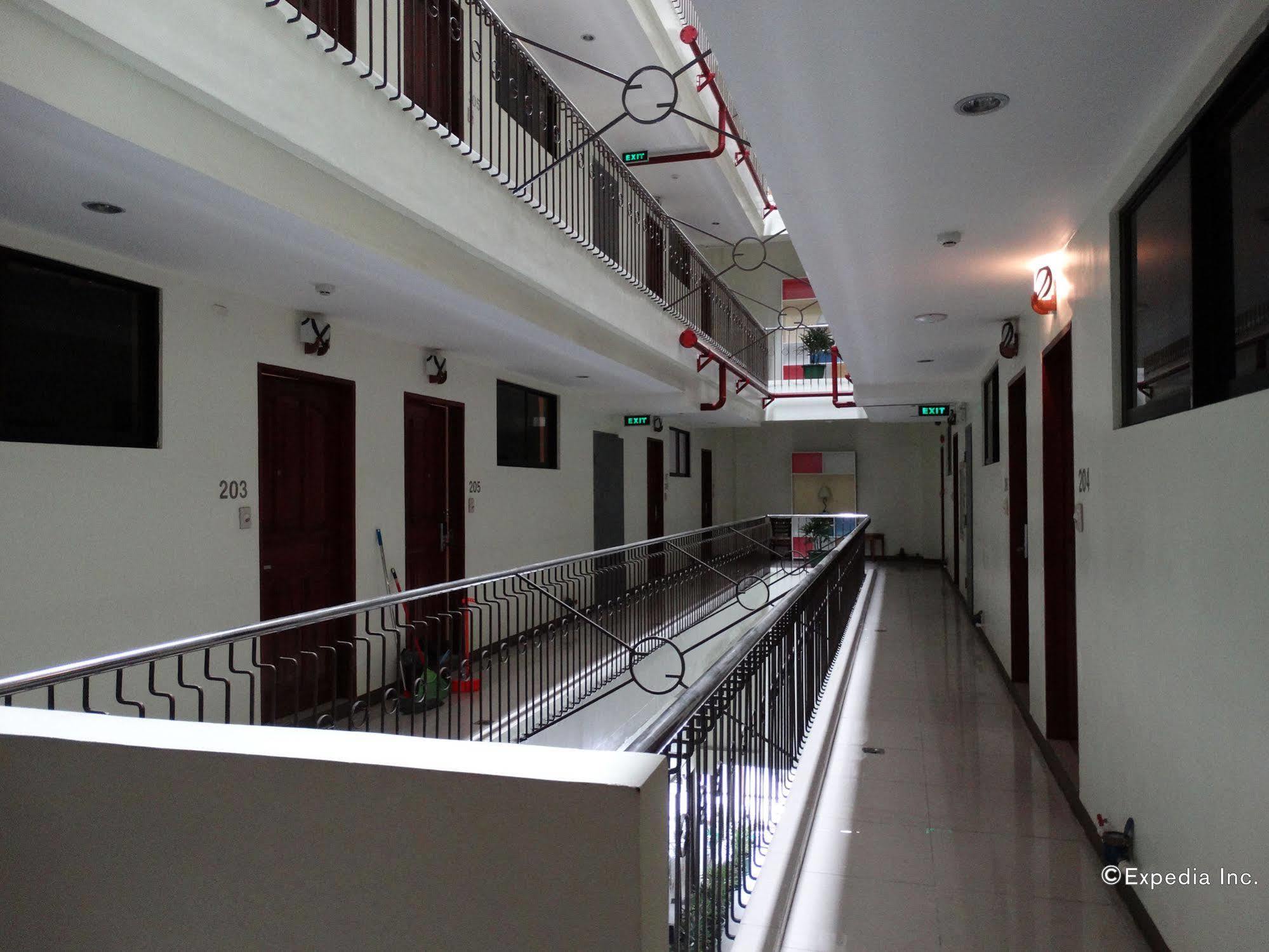 Time Travellers Hotel