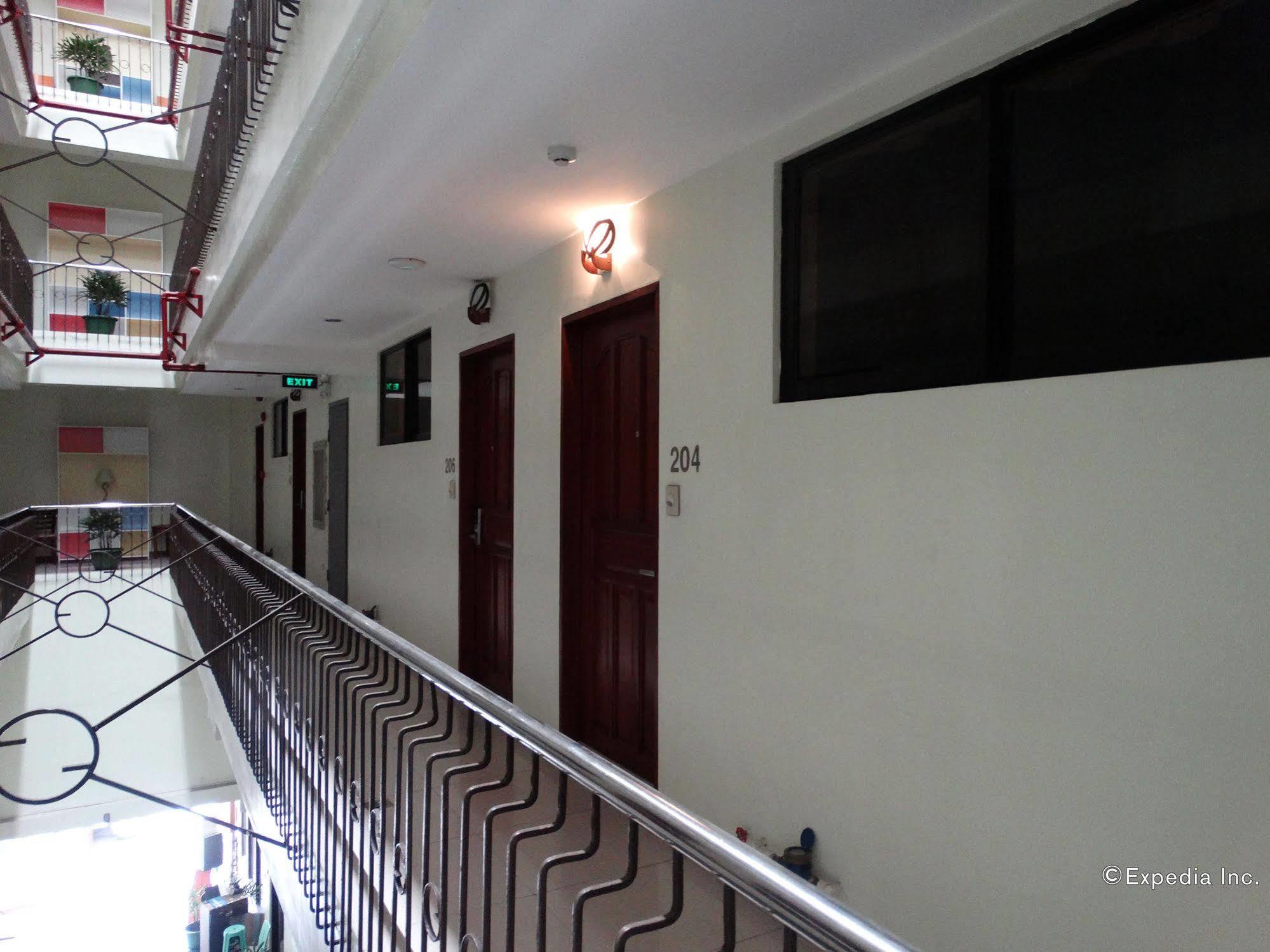Time Travellers Hotel