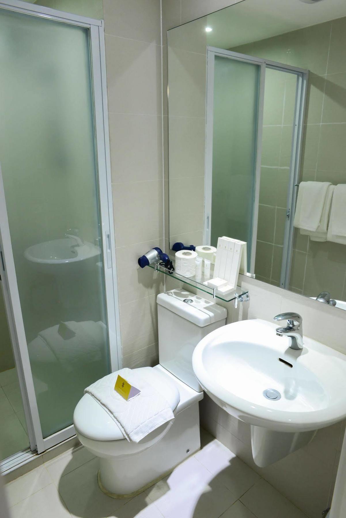 Apartment Siglo @ The Azure Urban Residences