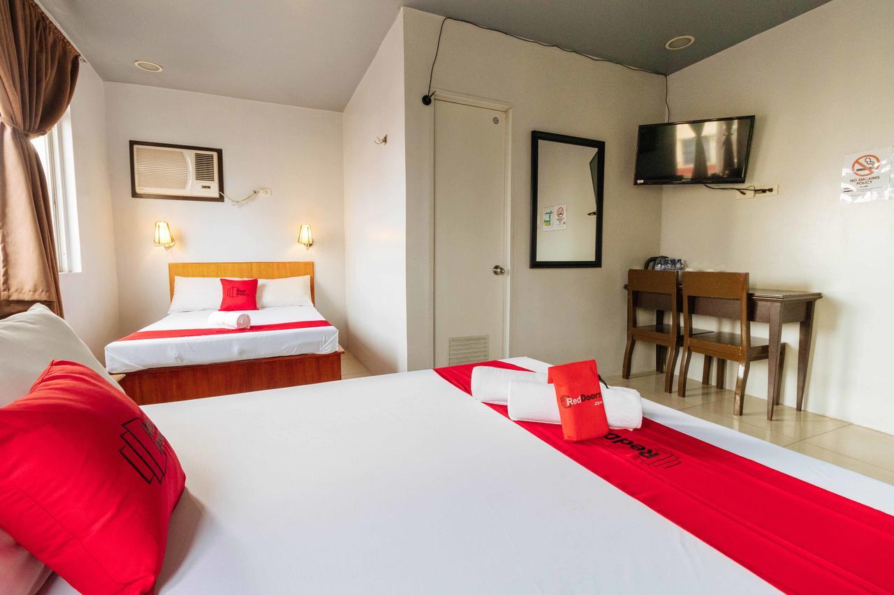 Reddoorz @ Tayuman Hotel 3*