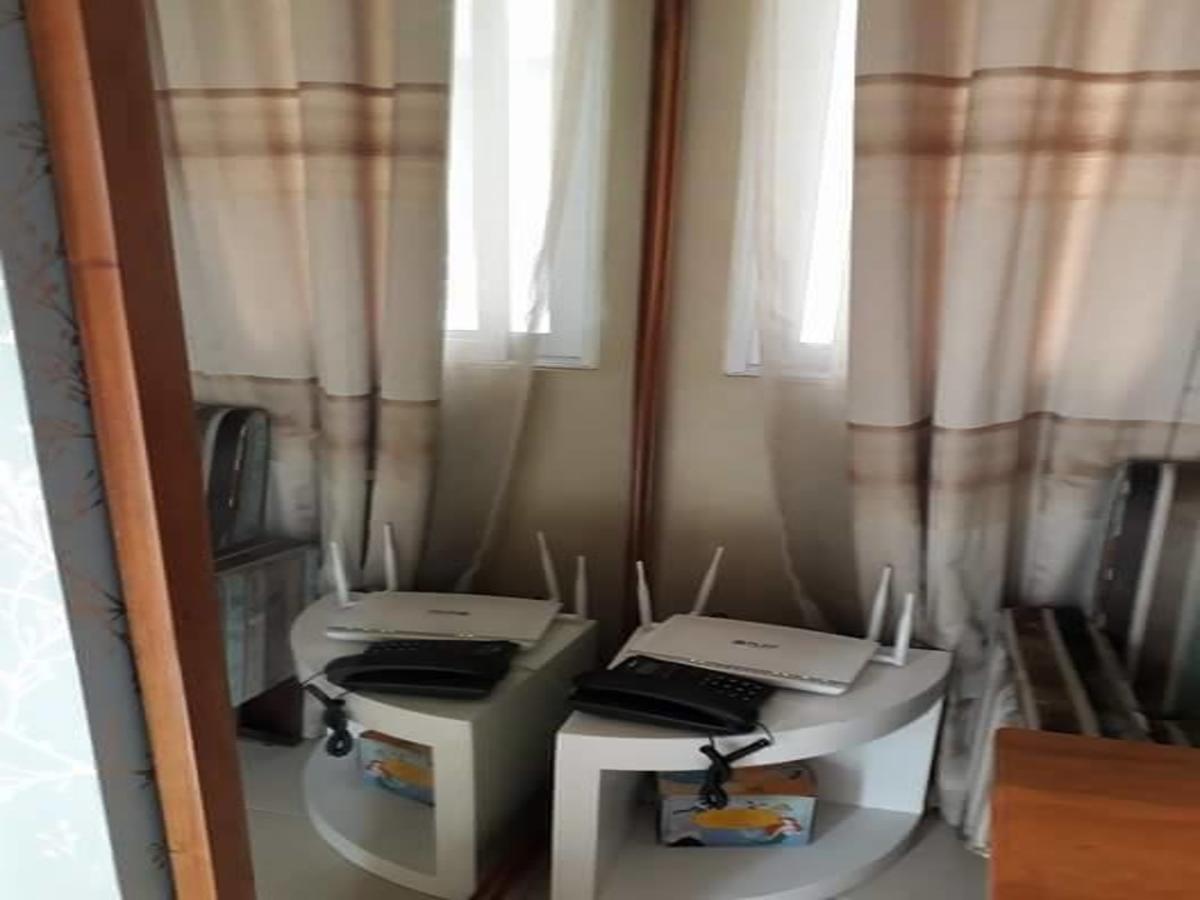 Sta.mesa Across Sm Model Unit 2 Br * Manila