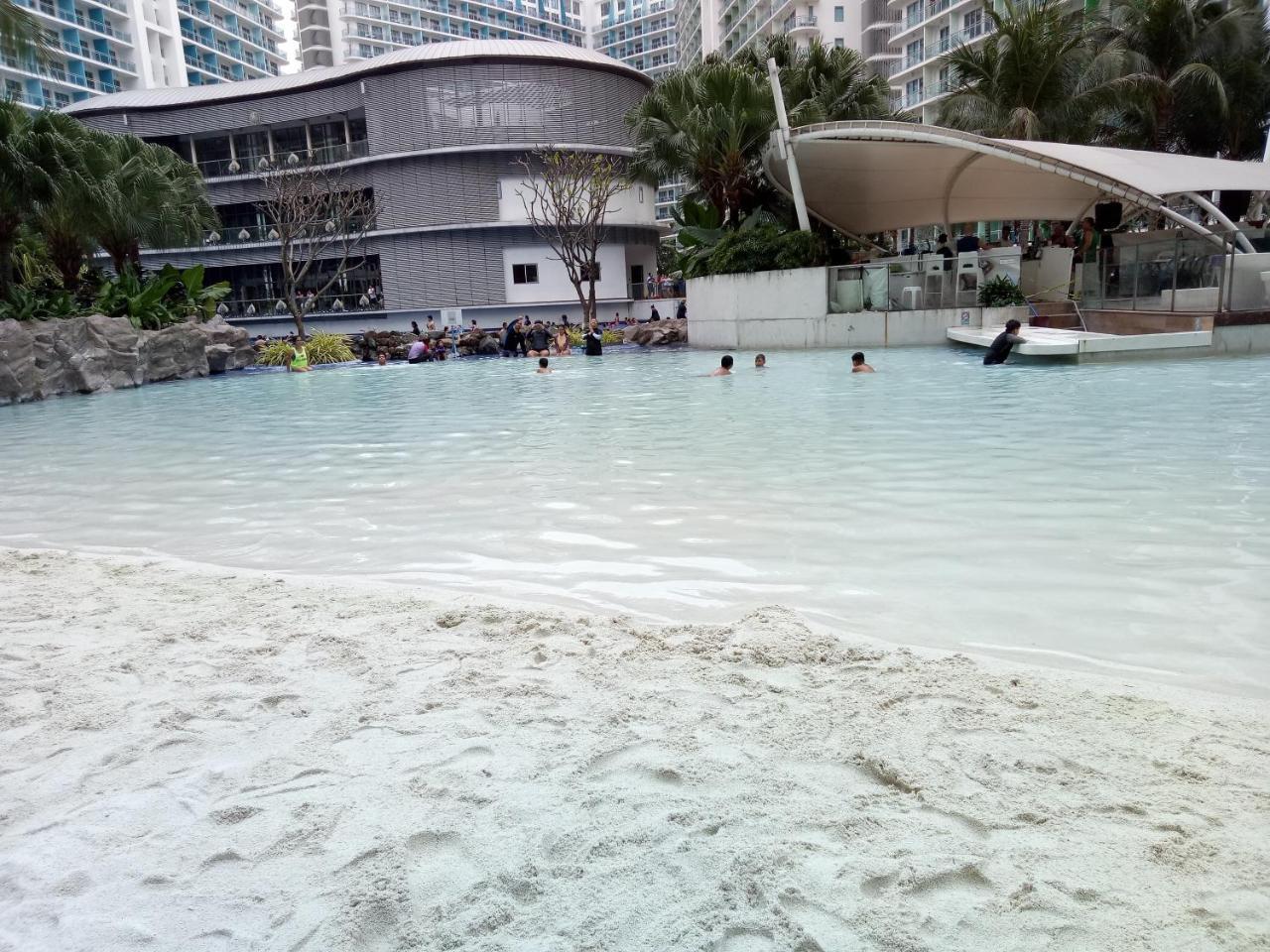 Holiday home Azure Urban Residences Manila