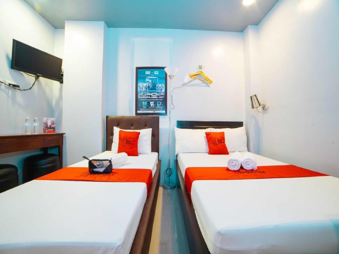 Hotel Reddoorz @ Tayuman Manila