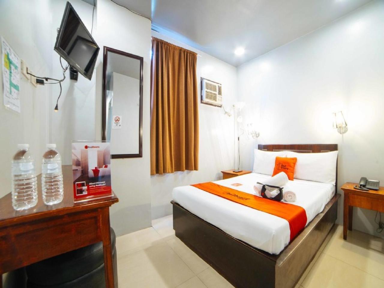 Hotel Reddoorz @ Tayuman