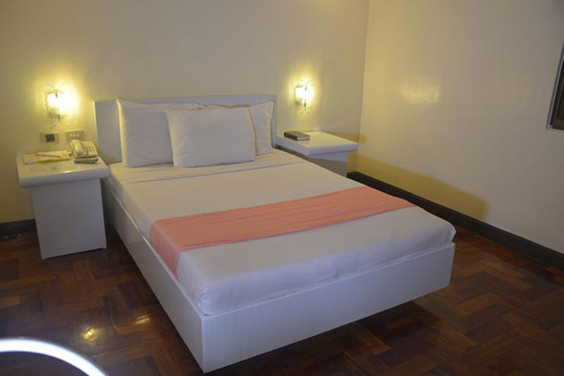 Hotel Cherry Blossoms