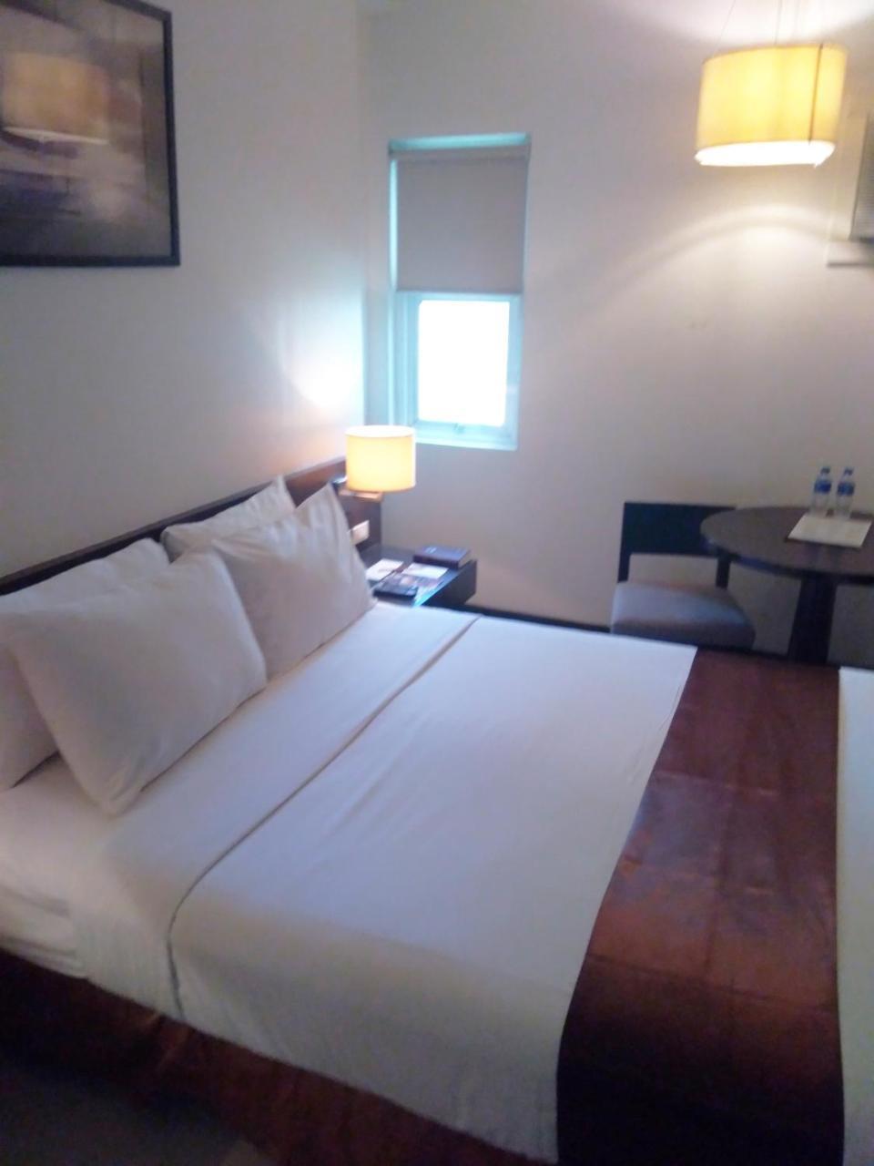 Citystate Tower 4* Manila