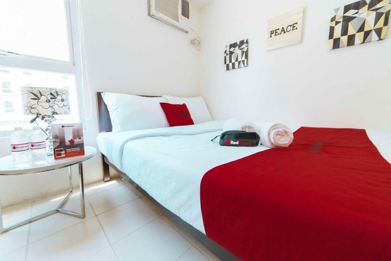 Reddoorz Plus @ Urban Deca Tondo 3*