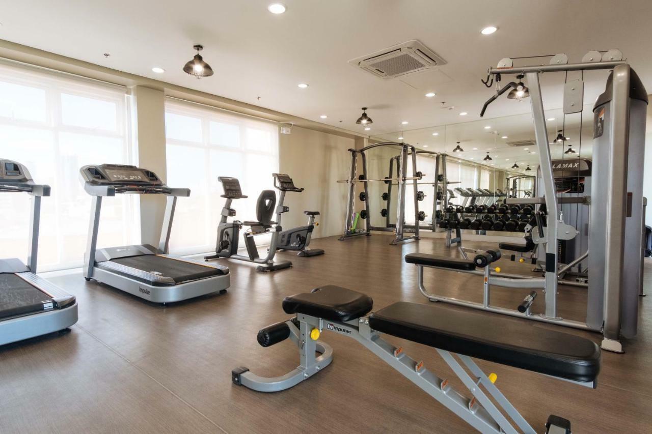 Reddoorz Premium @ Vista Heights Legarda Manila
