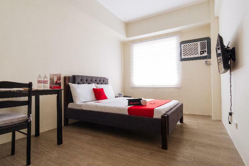 Reddoorz Premium @ Vista Heights Legarda