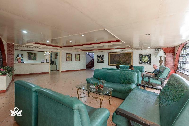 Broadway Court Apartelle 4th Street Apartment