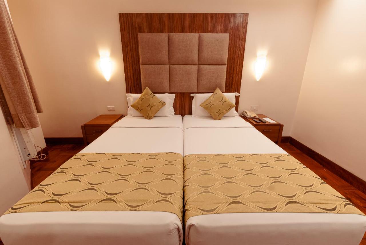 Garden Hotel 3*