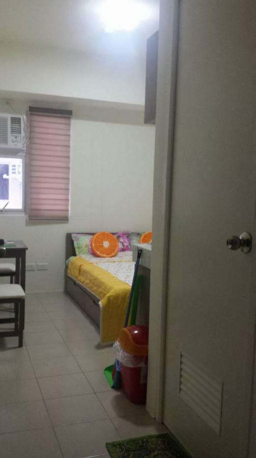Urban Deca Tower @ Graceysplace Unit 9 Mandaluyong Apartment