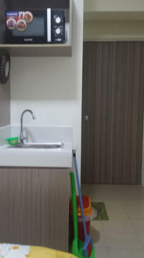Apartment Urban Deca Tower @ Graceysplace Unit 9 Mandaluyong Manila