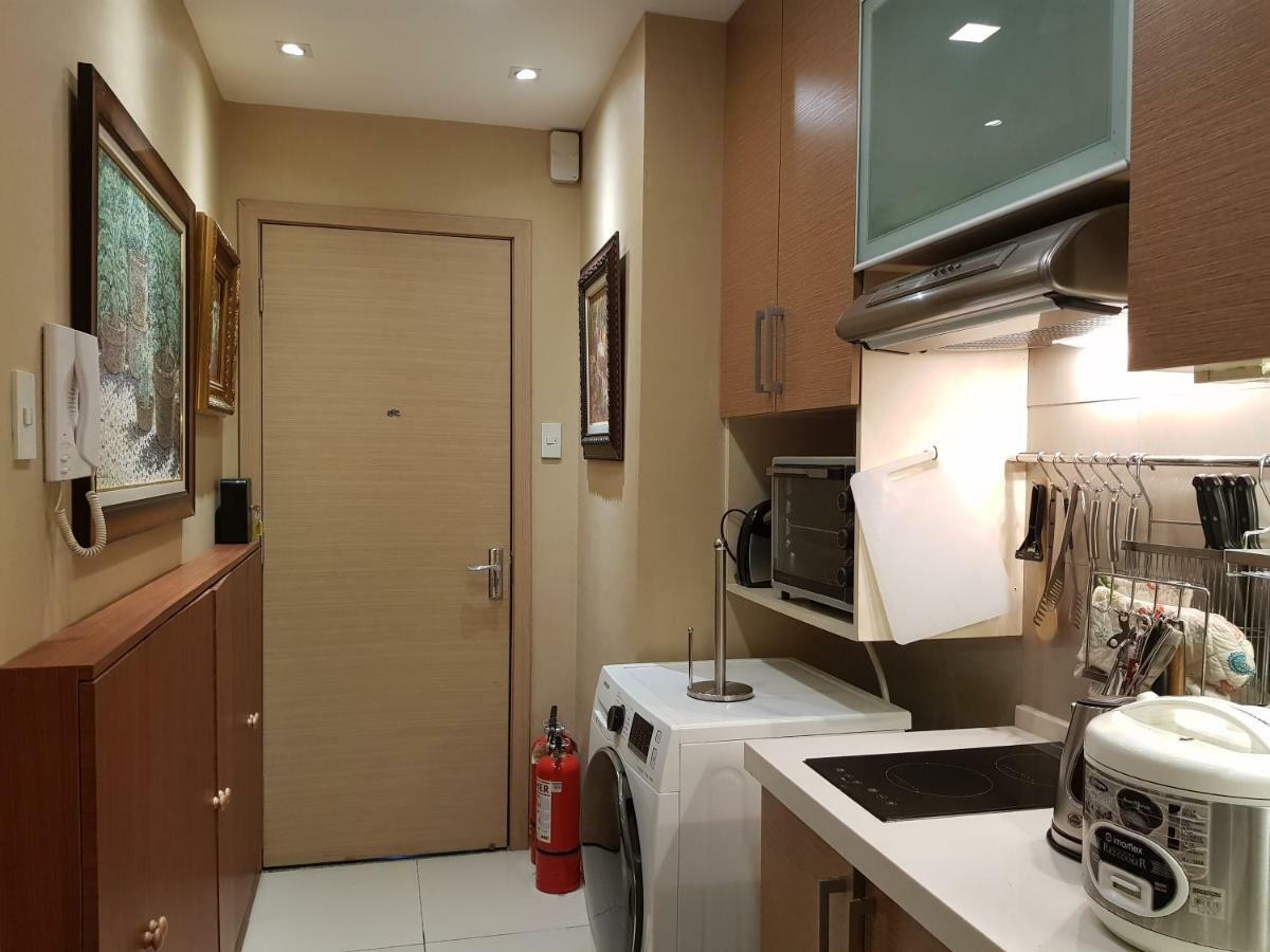 Amare Residences Malate Apartment *