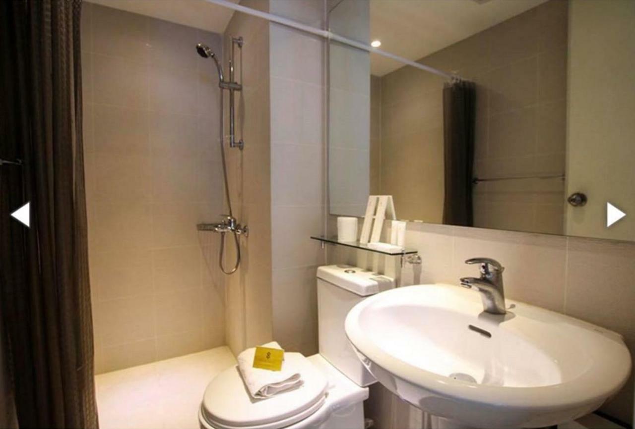 Apartment Azure C5 Man-made Balcony Multiple Units Manila